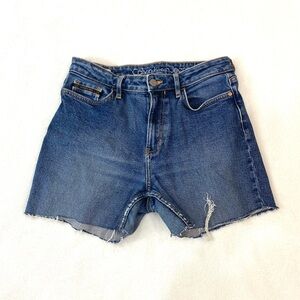 Vintage Calvin Klein High-Rise Cut Off Jean Shorts Size 8